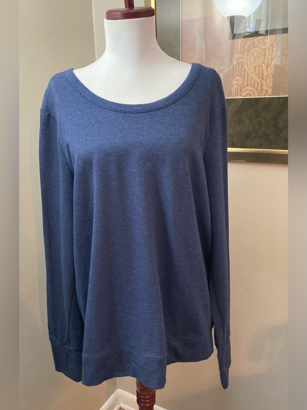 OLD NAVY ACTIVE Go Dry Smoky Blue Sz XL Long Sleeve Deep V Lattice Back